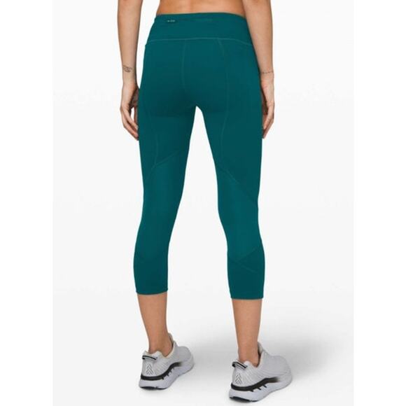Lululemon Pace Rival Crop 22" Size 4 Emerald Green - Picture 7 of 8